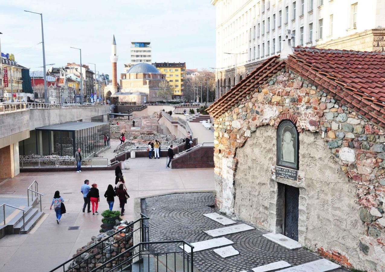Ayki - Historic Centre Apartment Sofia Bagian luar foto
